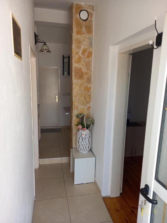 Apartmani Liki Ulcinj Eksteriør bilde