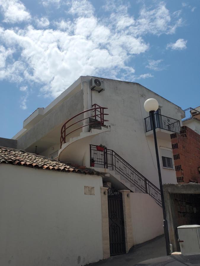 Apartmani Liki Ulcinj Eksteriør bilde